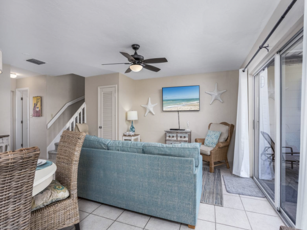 On Beach Siesta Key Vacation Condo Two Bedrolom Sleeps 8
